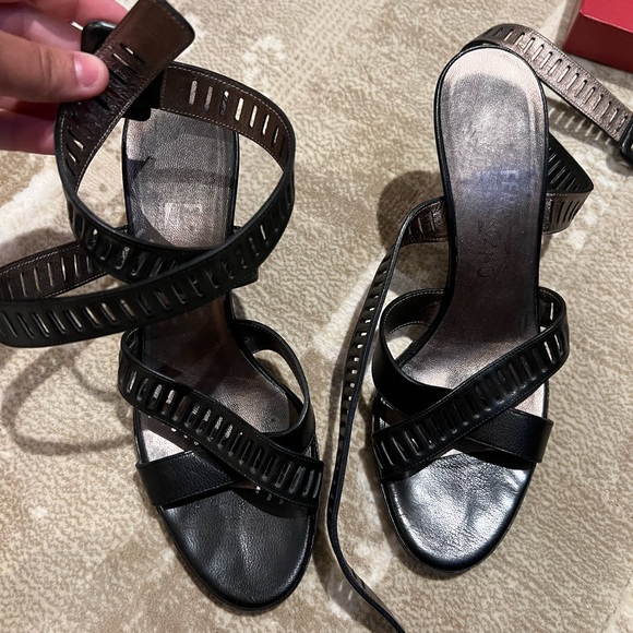 Salvatore Ferragamo Tatiana Sandal - Picture 4 of 8